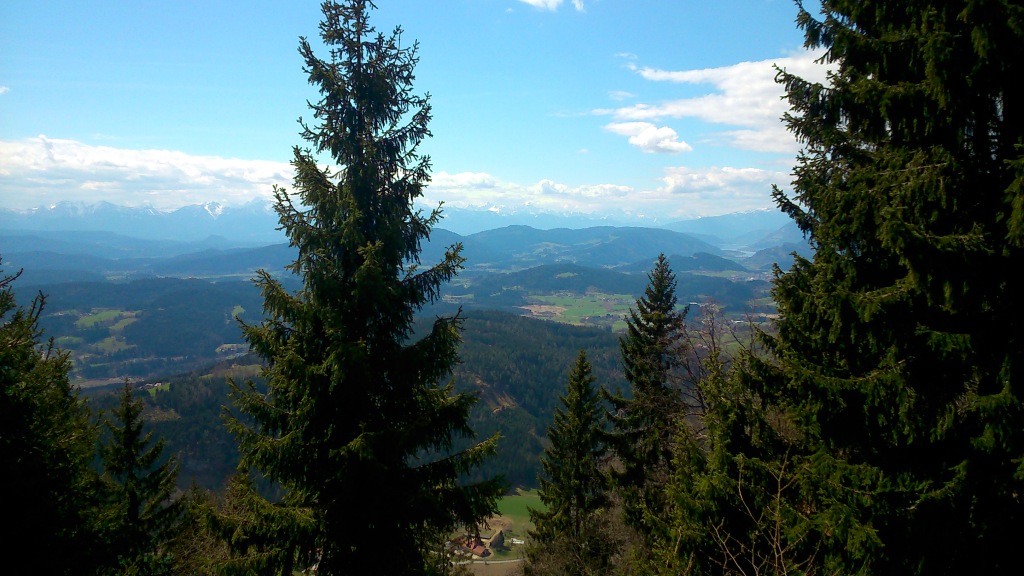 View from Veitsberg to the southern Alps
